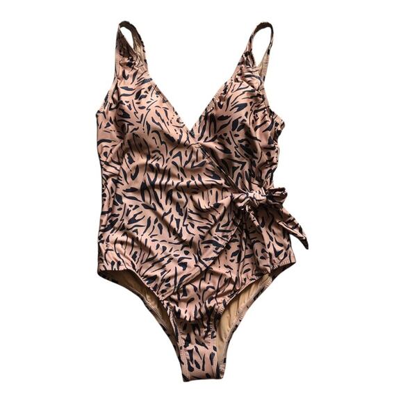 ModCloth NWT Sexy Supportive Animal Print Vneck Bonita One Piece Swimsuit Large - Picture 2 of 10